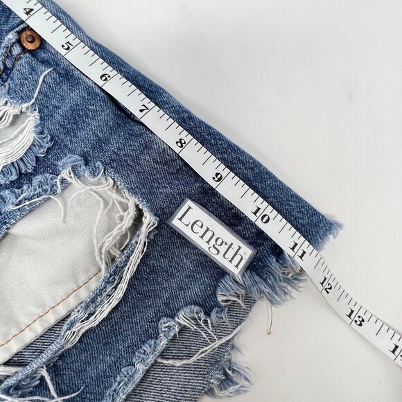 Levi's 501 100% Cotton Cutoff Extra Distressed Button Fly Shorts Women's 27 - Picture 9 of 11